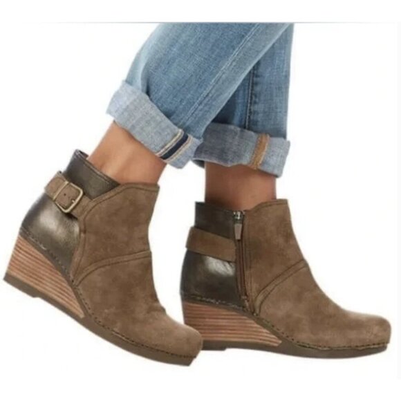 Dansko Shoes - DANSKO Shirley Suede Leather Stacked Heel Ankle Boots in Taupe Size EU 40
